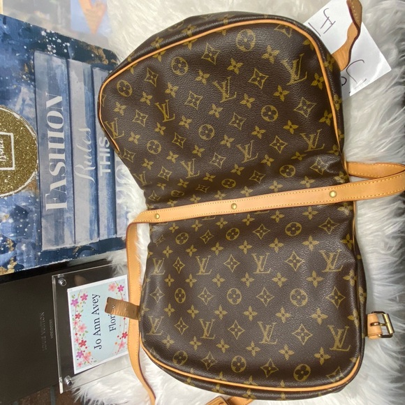 💗💗💗SOLD💗💗💗
🤩SAUMUR 30 MONOGRAM🤩 - Picture 11 of 16